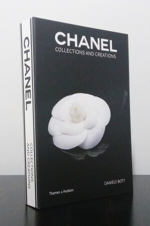 2'li Dekoratif Kitap Kutu Görünümlü Chanel Siyah Gül & Dior Beyaz Gül Temalı - 2