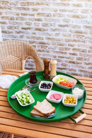 51 cm großes rundes grünes Metalltablett mit Holzgriff, Präsentationstablett, Frühstückstablett, metallweißes Tablett51 - kitchen trend