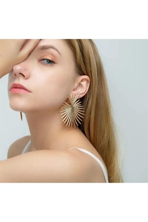 Auffällige Ohrringe mit goldenen Fransen - Pelin Aksesuar