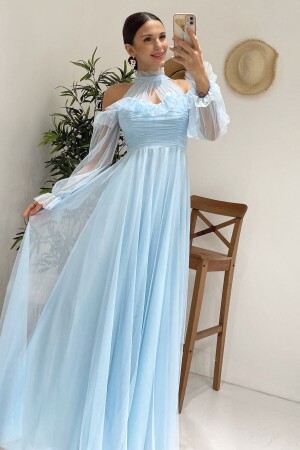 Babyblaues, drapiertes Tüll-Abendkleid in Übergröße - Zks Grup Tekstil