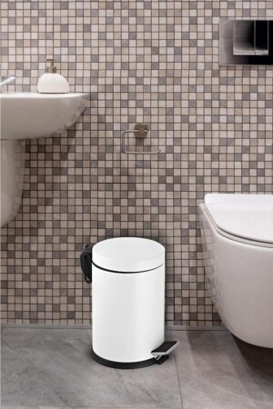 Banyo Tuvalet Balkon Mutfak, Beyaz Renkli Pedallı Metal Çöp Kovası 3 Litre 2304262000 - 2