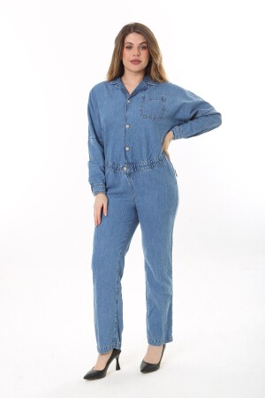 Blauer Denim-Jumpsuit für Damen in großen Größen mit Knöpfen vorne, elastischem Taillendetail, Brust- und Gesäßtaschen 65N37574 - Şans