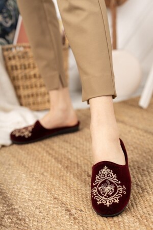 Bordo Çini Kadın Ev Terliği Kışlık Kapalı Yumuşak Rahat Terlik Nakışlı Çeyiz Bohça Terliği - Modafırsat