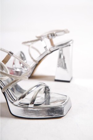 Çapraz Dolama Taşlı Kadın Platform Gümüş Rengi Ayakkabı PL01 - 4