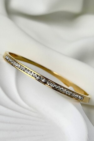 Caprea Çelik Taşlı Ince Kadın Kelepçe Altın Renkli Kararmaz 17 Cm Çevresi Kadın Bileklik Zklp - Moda