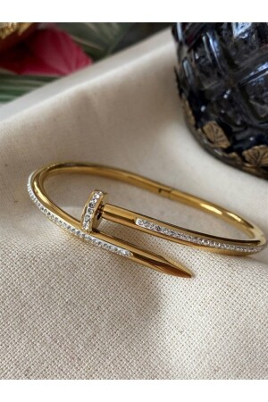 Çelik Çivili Model Zirkon Taşlı Gold Renk Kelepçe Bileklik - İnn Jewellery