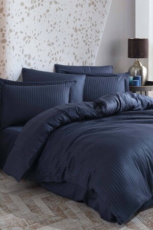 Çizgili Saten Çift Kişilik Jakarlı Nevresim Takımı - Lacivert EFB-RTL-HBY-ÇKSNVR-CZGL - Hobby