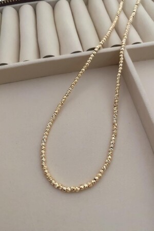 Dorika Gold Silver Topçuk Detaylı Pirinç Kaplama Kararmayan Kolye - Jerie