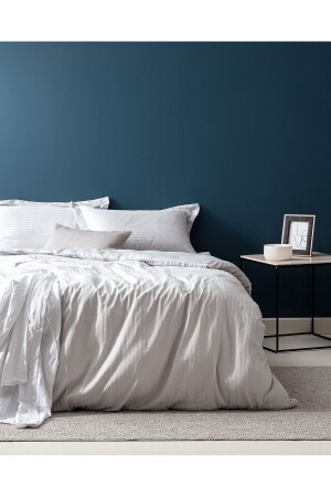 Elicia Çift Kişilik Çizgili Saten Nevresim Takımı - Açık Gri NDS-03-8682116282604 - Madame Coco