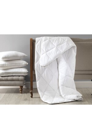 Elicia Einzelbettdecke aus Baumwolle – Weiß 1KYRGN0249-8682116720779 - Madame Coco