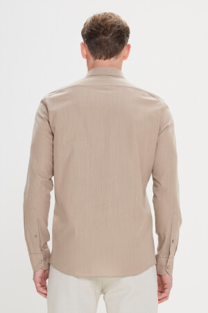 Erkek Vizon Tailored Slim Fit Dar Kesim Düğmeli Yaka Keten Görünümlü %100 Pamuk Flamlı Gömlek 4A2021200056 - 4