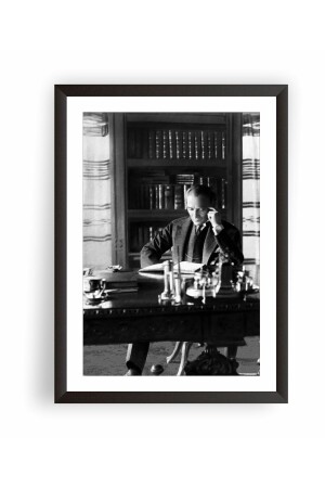 Gerahmtes Atatürk-Porträt - Beedene