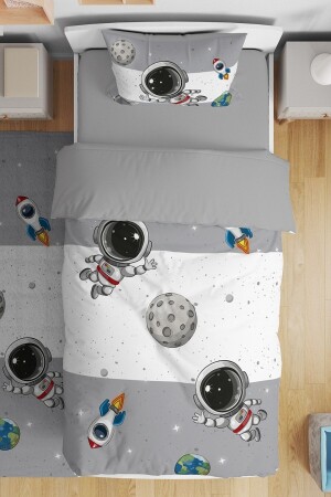 Gri Ye Gri Uzay ve Minik Astonot Desenli Tek Kişilik Bebek Çocuk Nevresim Seti - Evpanya