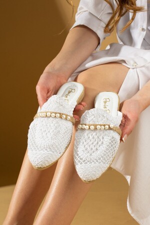 Kadın Beyaz Dantel İşlemeli İnci Tokalı Ev Terliği Rahat Taban Dış Mekan Terliği - Pembe Potin