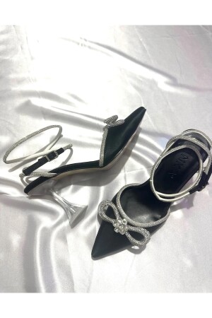 Kadın Siyah Saten 8 cm Şeffaf Topuklu Fiyonk Taşlı Bilekten Dolamalı Sivri Burunlu Abiye Ayakkabı Angelina - 6