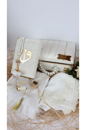 KİŞİYE ÖZEL Sandıklı Çeyizlik Gelin Bohçasına Uygun Namaz Örtüsü Secccade Kuranı Kerim Seti EKRU - Elvarthandmade
