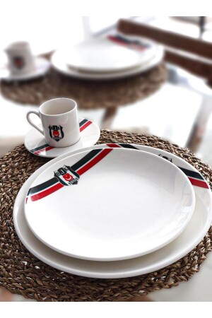 Lizenziertes Geschirr- und Tassenset aus Porzellan für 2 Personen ST-BJK-11 - Beşiktaş