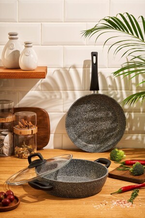 Lucca 3-teiliges Topf- und Pfannenset Grau Blau 26 cm 600. 15. 01. 2549 - Emsan