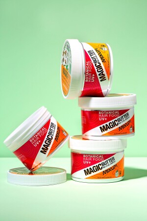- Magic Butter 12 Oil Effektive reparierende und strukturierende Leave-In-Haarpflege 250 ml - Mixup