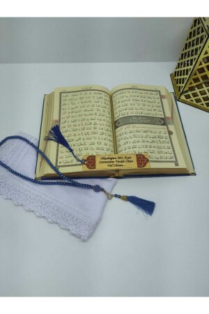 Mit dem Namen Velvet Quran Hayrat Neşriyat Medium Size (16X24)(DUNKELBLAU) Gebetshülle-Lesezeichen-Gebetsset - 3