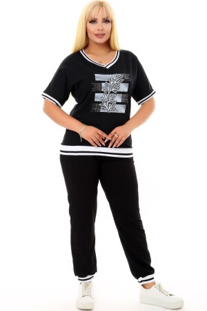 Önü Yaprak Desen Taş Işlemeli Kısa Kol V Yaka Cepli Bel Lastikli Ve Bağçıklı Rahat Eşofman Takım - Kheos