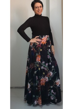 Schwarzer, floraler 6-teiliger Strickrock aus Stahl, der zu jeder Jahreszeit getragen werden kann - Mertcan Butik