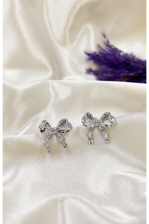 Silberfarbene kleine Ohrhänger mit Schleife - Eylülün Takısı