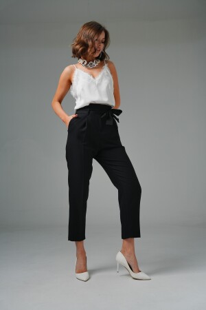Siyah Yüksek Bel Rahat Kesim Bağlamalı Pantolon - Saade