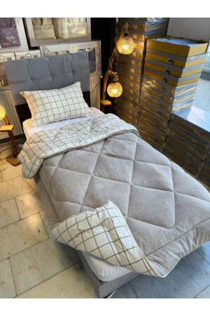 Tek Kişilik Çift Taraflı Welsoft Yorgan ve Yastık Kılıfı Pofuduk Welsoft Yumuşak Yorgan Krem Kare - Sudemhome