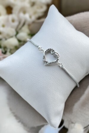 Zirkon Taşlı Kalp Detay Kadın Bileklik - Lowen Aksesuar
